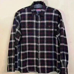 Wrangler Premium Quality Men’s XL Flannel Long Sleeve Button Up Shirt Black Red